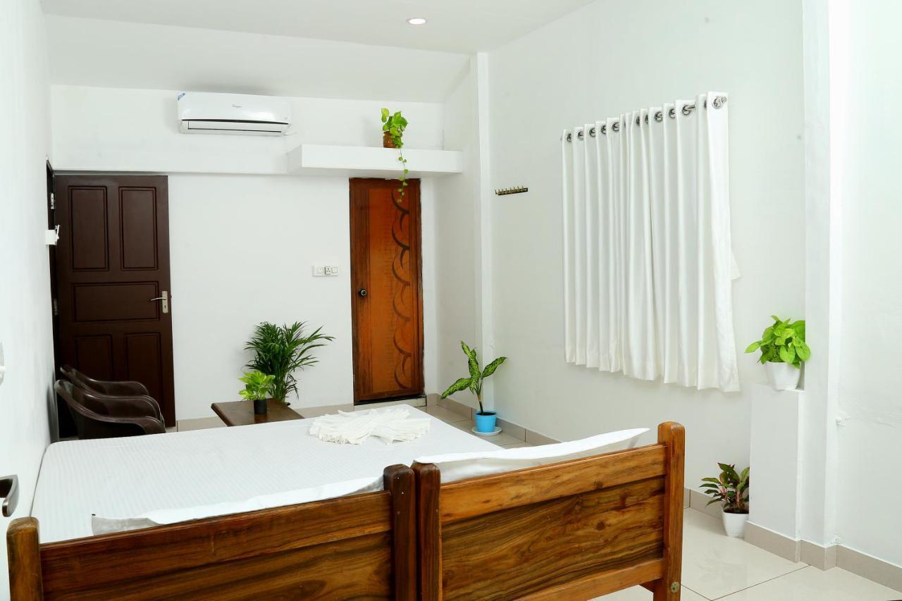 Bethesda Inn Kochi Exterior photo