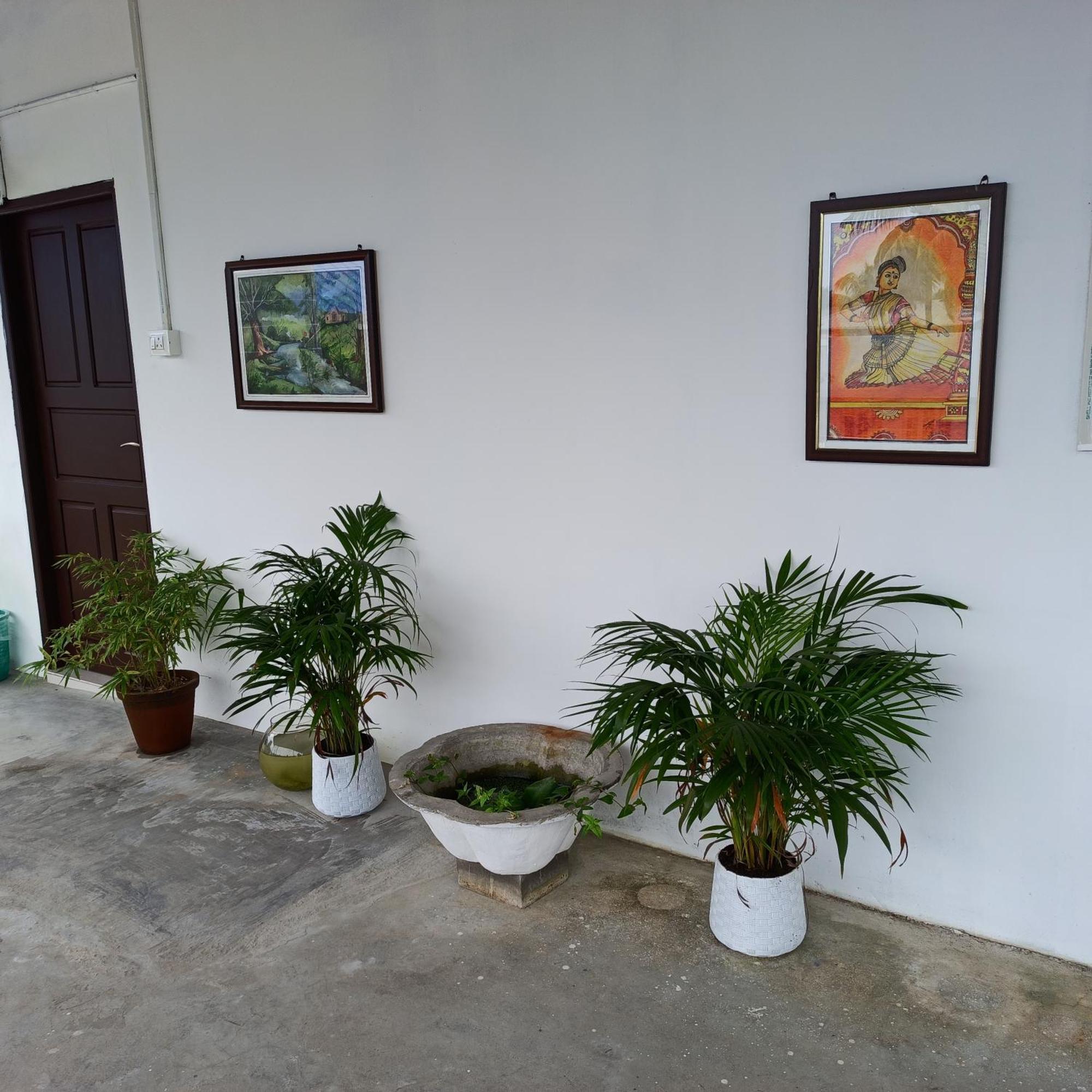 Bethesda Inn Kochi Exterior photo